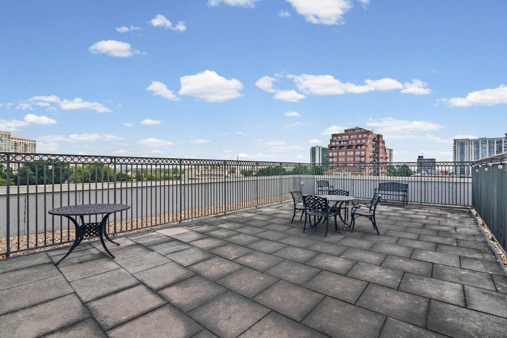 3235 Roswell Rd NE Unit 620 listing photo 31